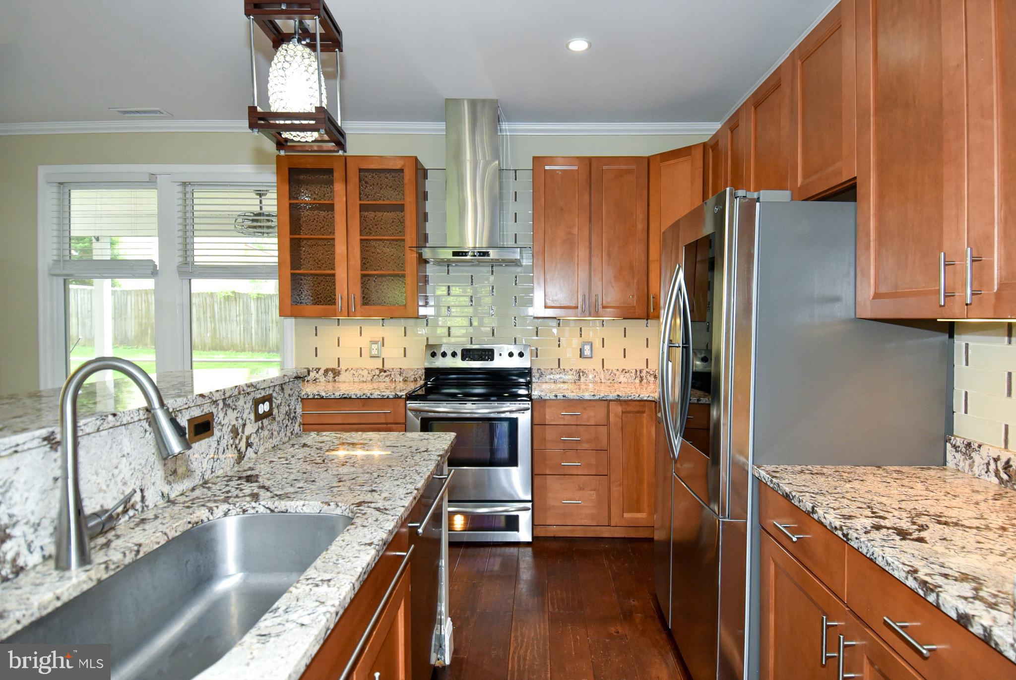 1805 Glenarm Road Edgewater, MD 21037 - Photo 11 of 59 KITCHEN GRANITE COUNTERS & UNDER COUNTER LIGHTS
