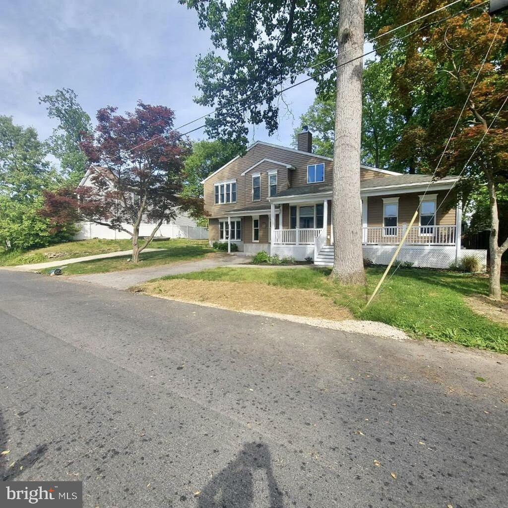 1805 Glenarm Road Edgewater, MD 21037 - Photo 50 of 59 PLENTY OF PARKING AND 2 DRIVEWAYS
