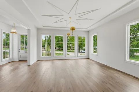 $2,999,992 | 105 Keyway Drive, Nashville, TN 37205