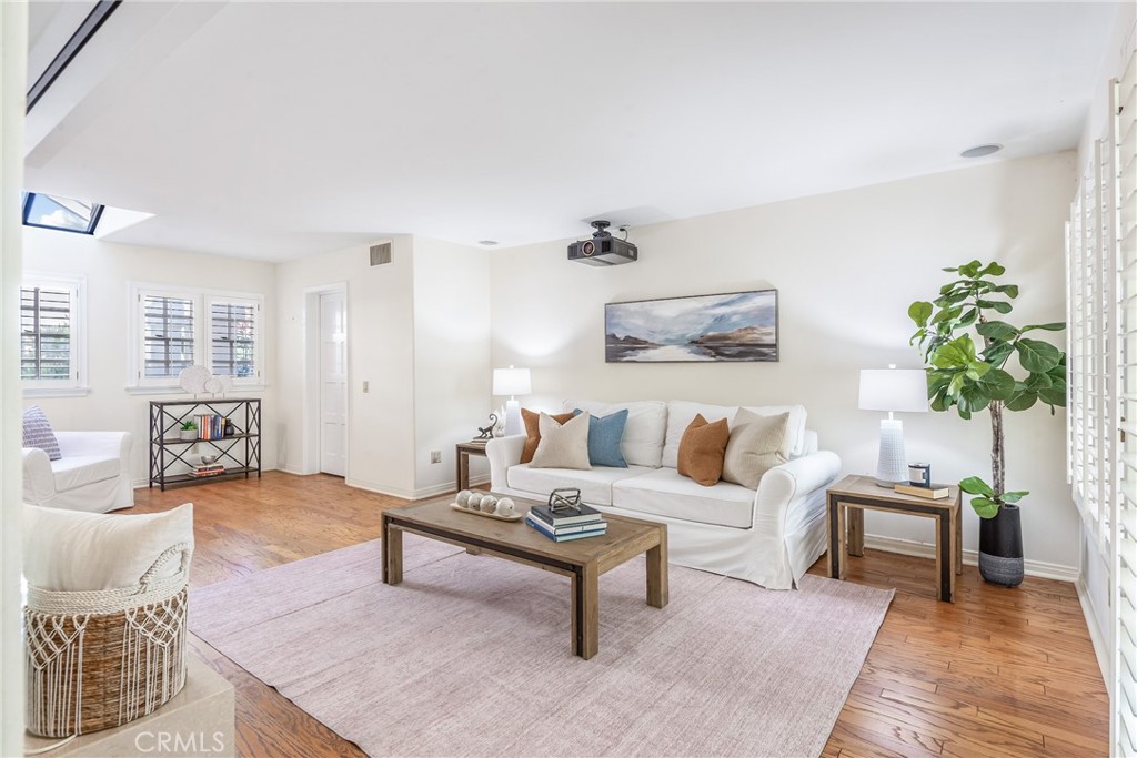 19 Chatham Manhattan Beach, CA 90266 - Photo 15 of 39