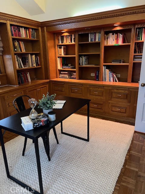 19 Chatham Manhattan Beach, CA 90266 - Photo 24 of 39 Wood Paneled Home Office