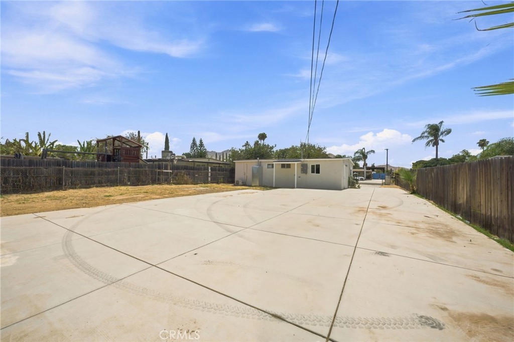 777 Arliss Street Riverside, CA 92507 - Photo 22 of 30 Gallery Image 22