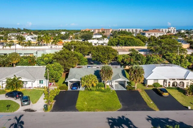 $2,900 | 2856 Northeast 5th Avenue, Boca Raton, FL 33431