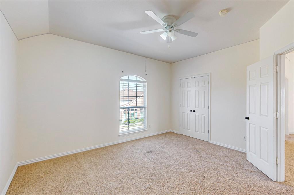 8609 Rugby Road Irving, TX 75063 - Photo 29 of 37