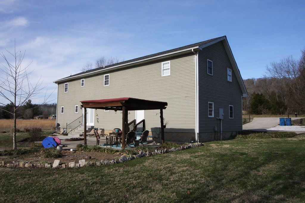8701 Morgantown Road Bowling Green, KY 42101 - Photo 4 of 31 Gallery Image 4