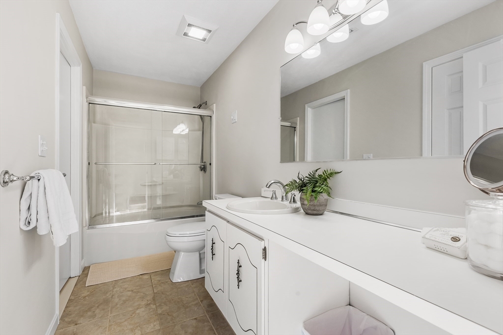 23 Tamarack Lane, Unit 23 Peabody, MA 01960 - Photo 23 of 31