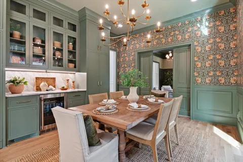 $2,500,000 | 1015 15th Avenue South, Nashville, TN 37212