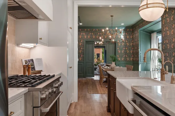 $2,500,000 | 1015 15th Avenue South, Nashville, TN 37212