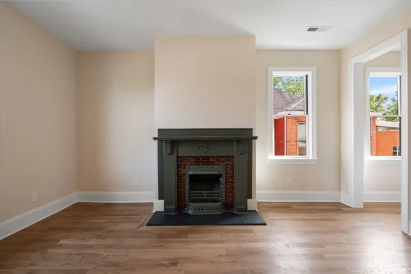 $2,500,000 | 1015 15th Avenue South, Nashville, TN 37212