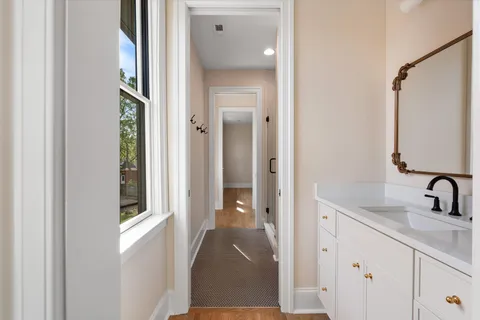$2,500,000 | 1015 15th Avenue South, Nashville, TN 37212