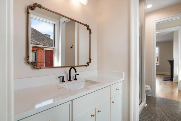$2,500,000 | 1015 15th Avenue South, Nashville, TN 37212