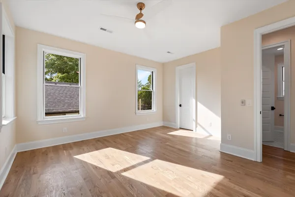 $2,500,000 | 1015 15th Avenue South, Nashville, TN 37212