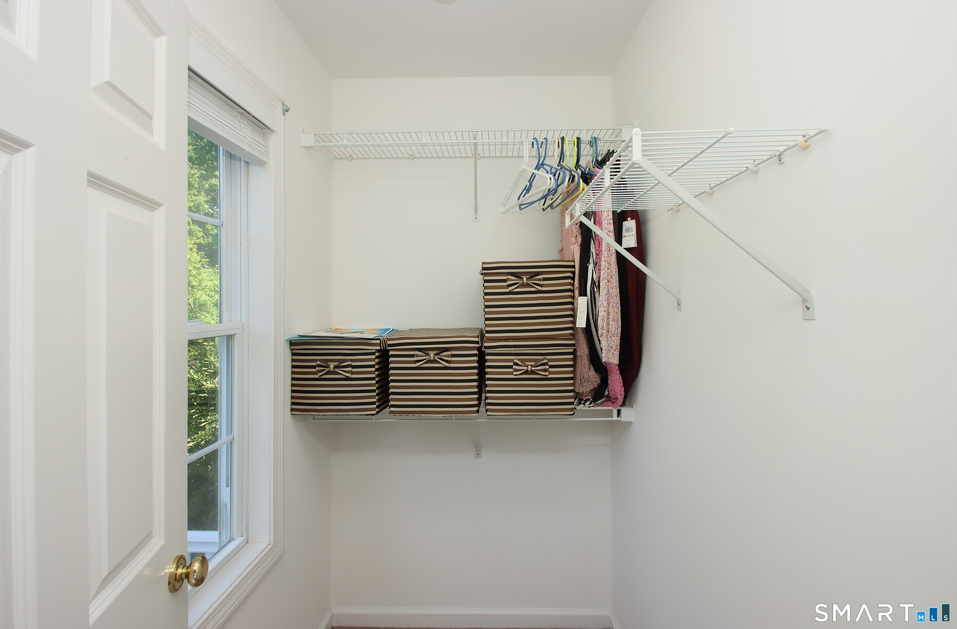 4 Meadow Road Newtown, CT 06470 - Photo 29 of 38