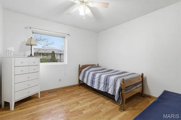$325,000 | 1013 Sassafras Street, Willow Springs, MO 65793