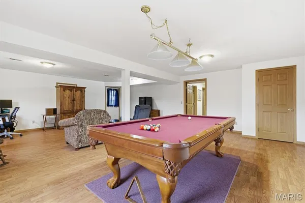 $325,000 | 1013 Sassafras Street, Willow Springs, MO 65793