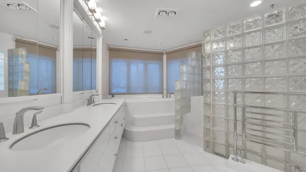 $699,900 | 58 Oakridge Court, Fond du Lac, WI 54937