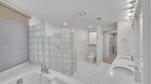 $699,900 | 58 Oakridge Court, Fond du Lac, WI 54937