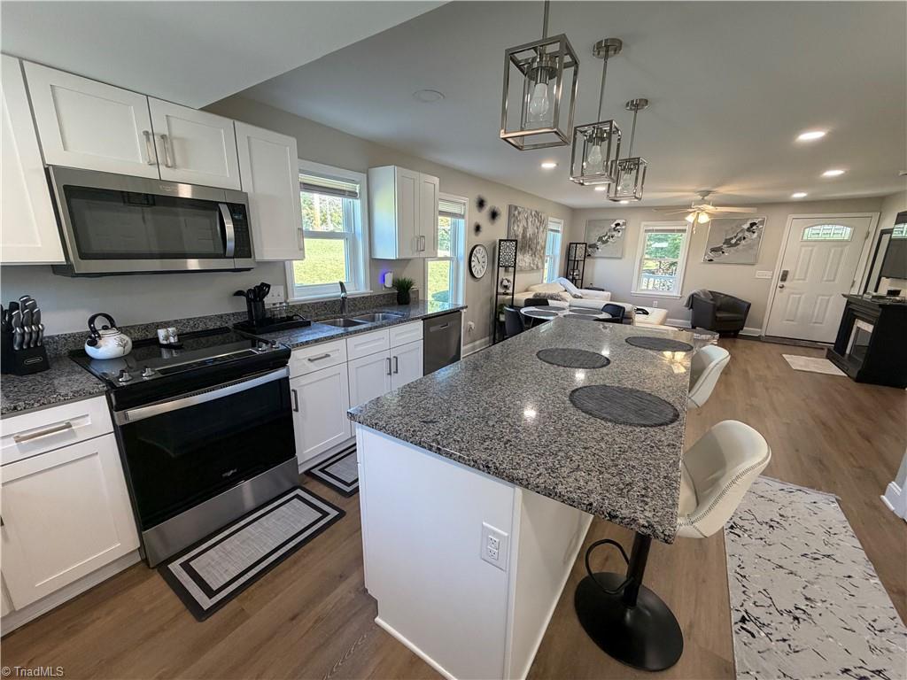 168 Hiatt Road Mount Airy, NC 27030 - Photo 14 of 35 Gallery Image 14