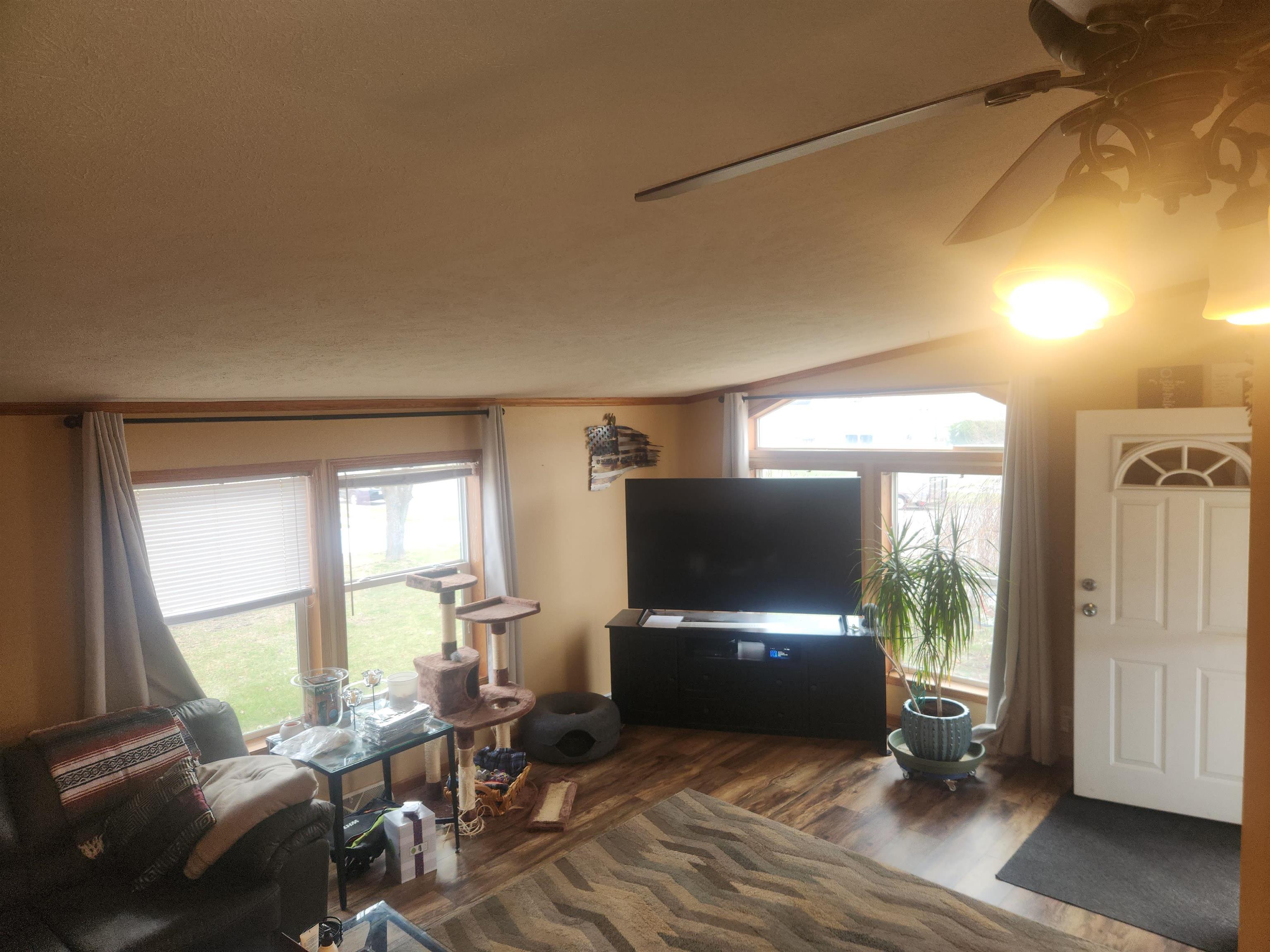 440 Red Spruce Avenue Baraboo, WI 53913 - Photo 6 of 16