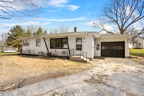 $249,000 | 148 North Park Street, Markesan, WI 53946
