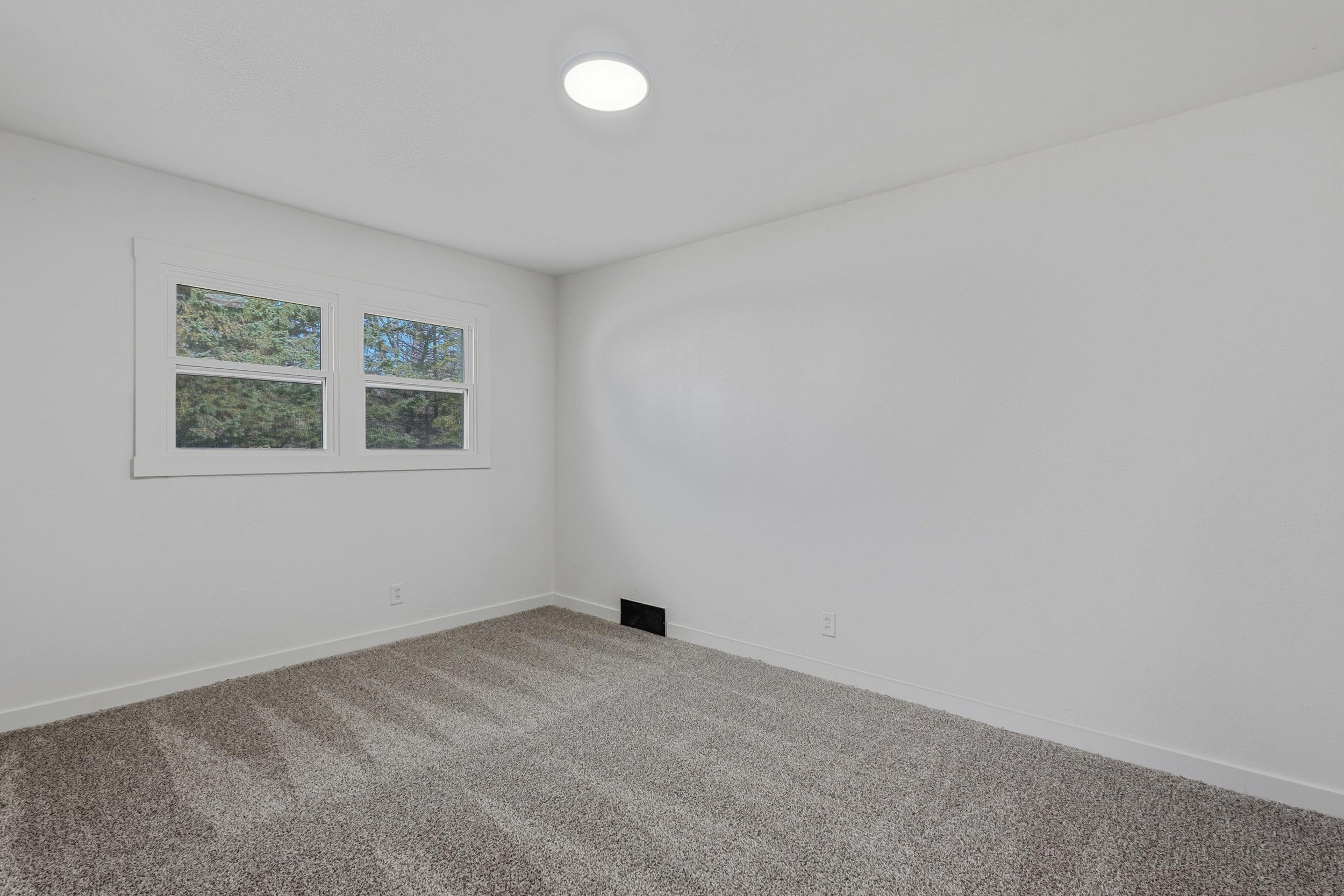 148 North Park Street Markesan, WI 53946 - Photo 19 of 34