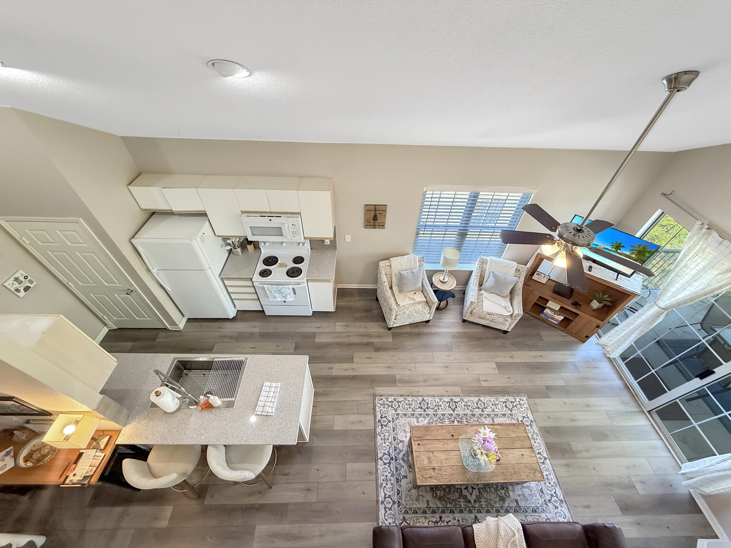 815 Holiday Ridge Branson, MO 65616 - Photo 12 of 15 Loft view