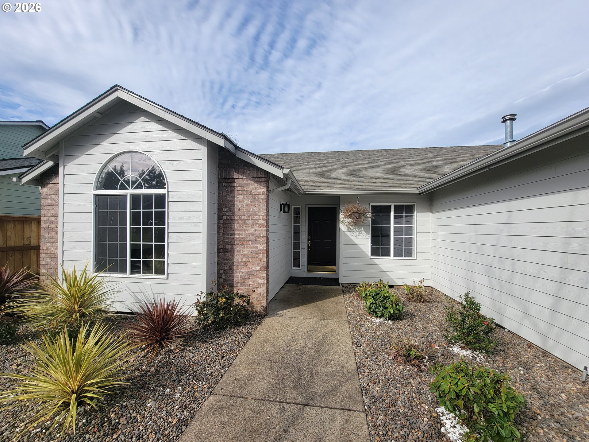 5923 Rhinestone Court Southeast Salem, OR 97306 - Photo 2 of 25