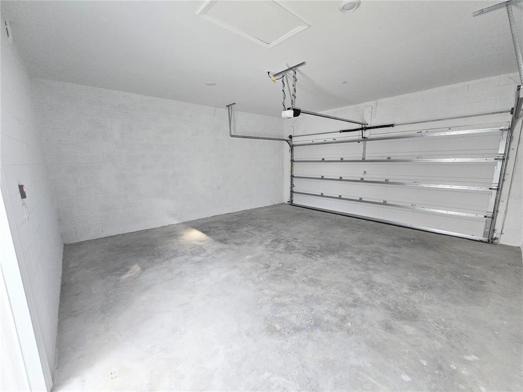 2376 Rider Rain Lane Apopka, FL 32703 - Photo 25 of 27 a view of an empty walk in closet