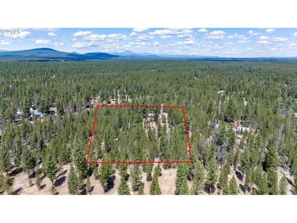 $249,000 | 652 Chapman Street, Gilchrist, OR 97737