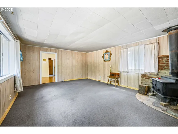 $249,000 | 652 Chapman Street, Gilchrist, OR 97737