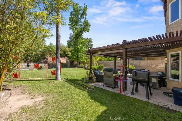 $925,000 | 25541 Pembrook Place, Saugus, CA 91350
