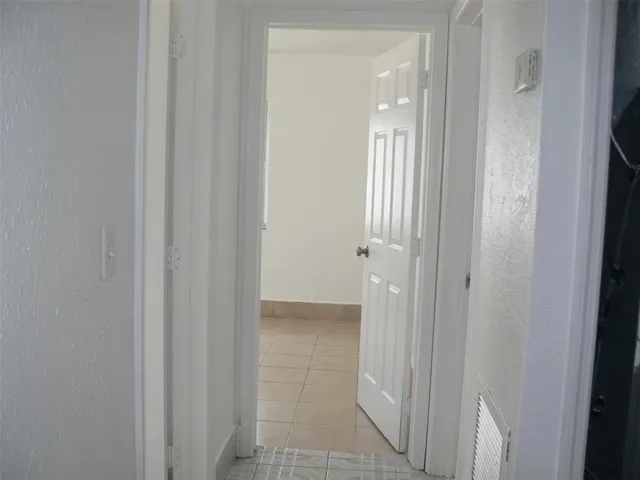 $499,000 | 870 Northwest 84th Street, Miami, FL 33150