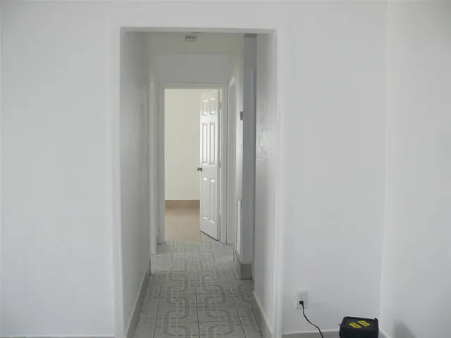 $499,000 | 870 Northwest 84th Street, Miami, FL 33150