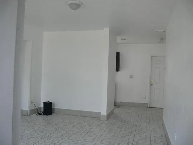 $499,000 | 870 Northwest 84th Street, Miami, FL 33150