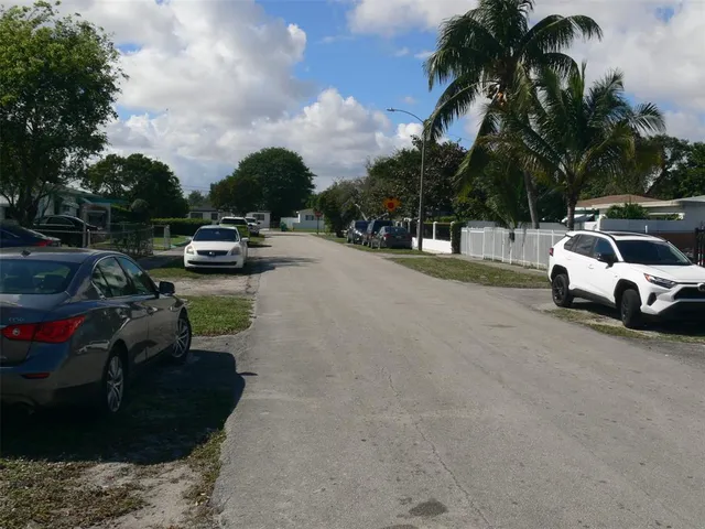 $499,000 | 870 Northwest 84th Street, Miami, FL 33150