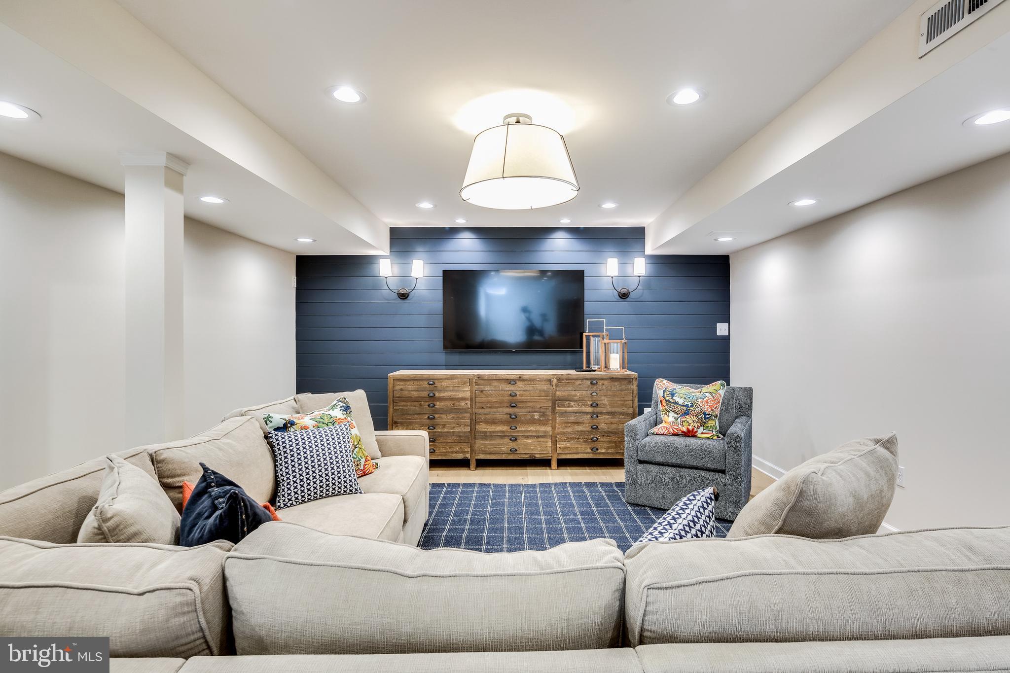 5928 Sandy Ridge Elkridge, MD 21075 - Photo 43 of 47 2nd family room