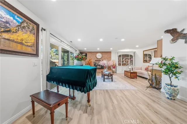 $1,368,000 | 195 Knoll Road, Big Bear Lake, CA 92315