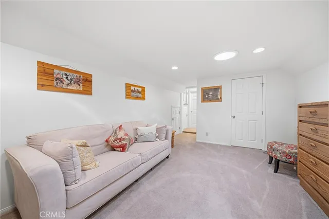 $1,368,000 | 195 Knoll Road, Big Bear Lake, CA 92315