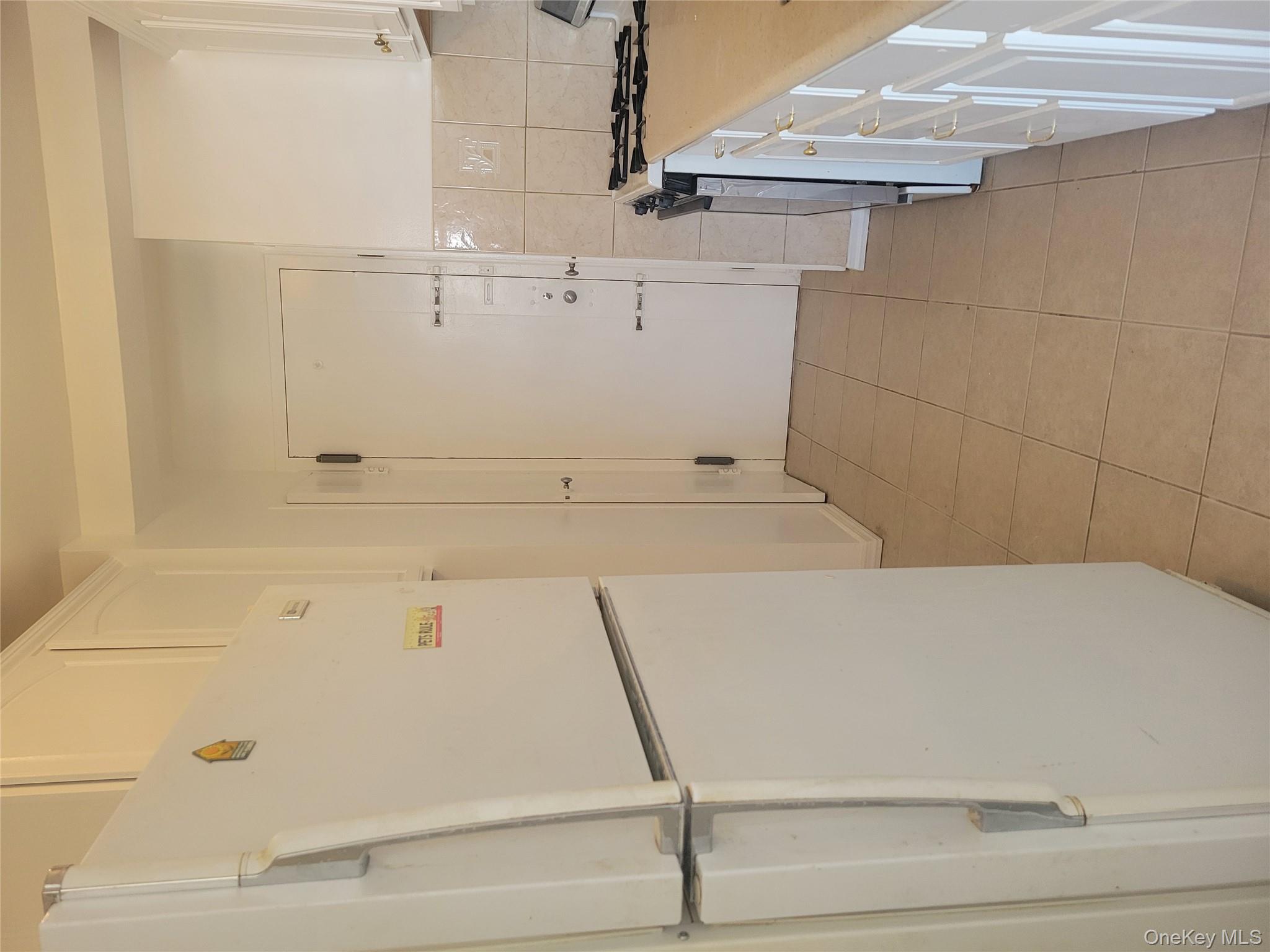 7 Fordham Hill Ovl, Unit 16C Bronx, NY 10468 - Photo 6 of 17 a view of a walk in closet