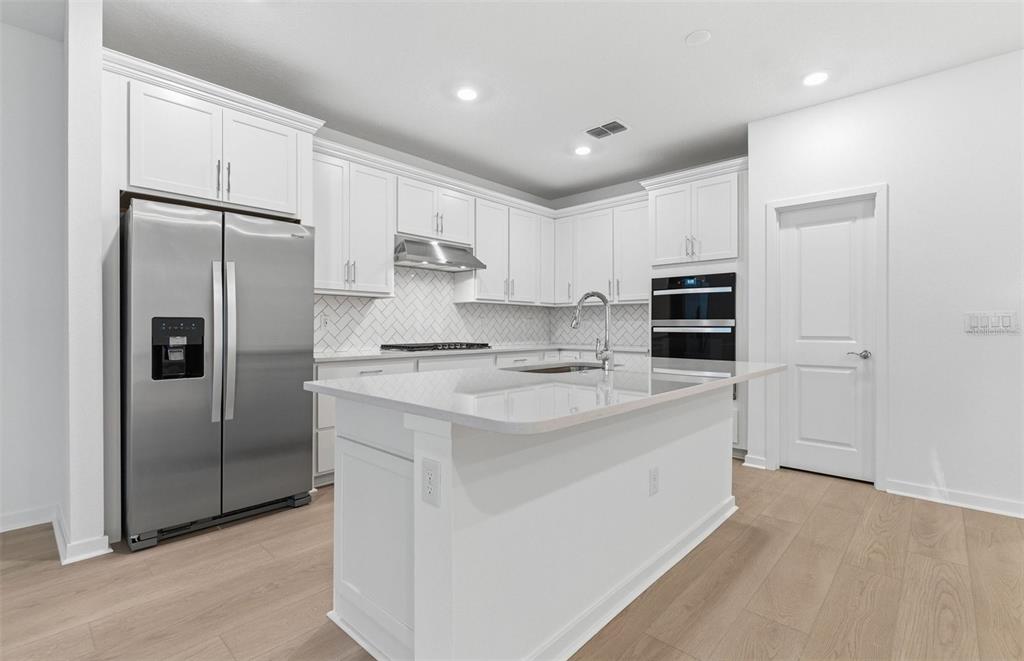 9736 Autumn Rdg Avenue Riverview, FL 33578 - Photo 2 of 33