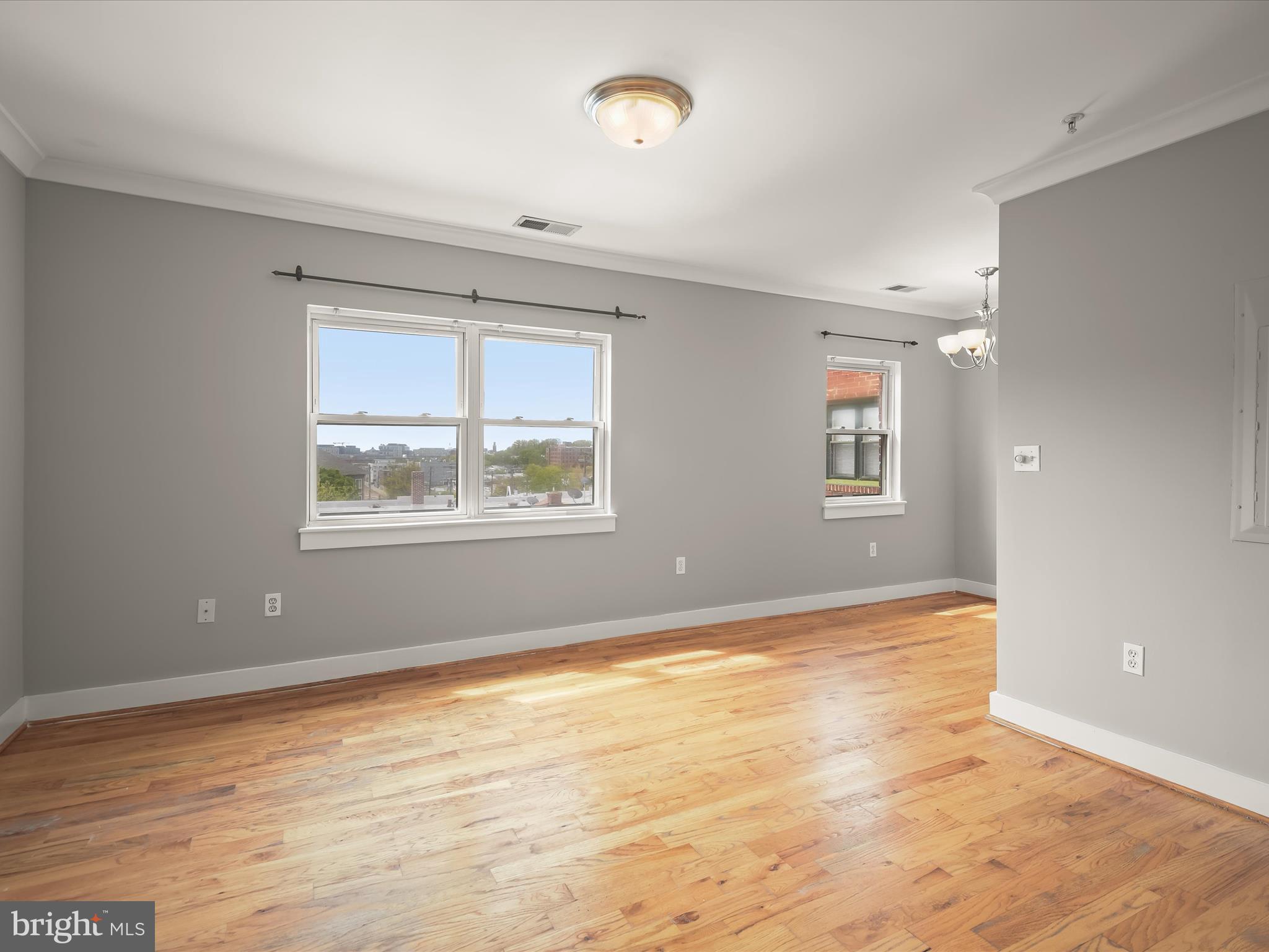 2615 4th Street Northeast, Unit 303 Washington, DC 20002 - Photo 5 of 19 Living Room