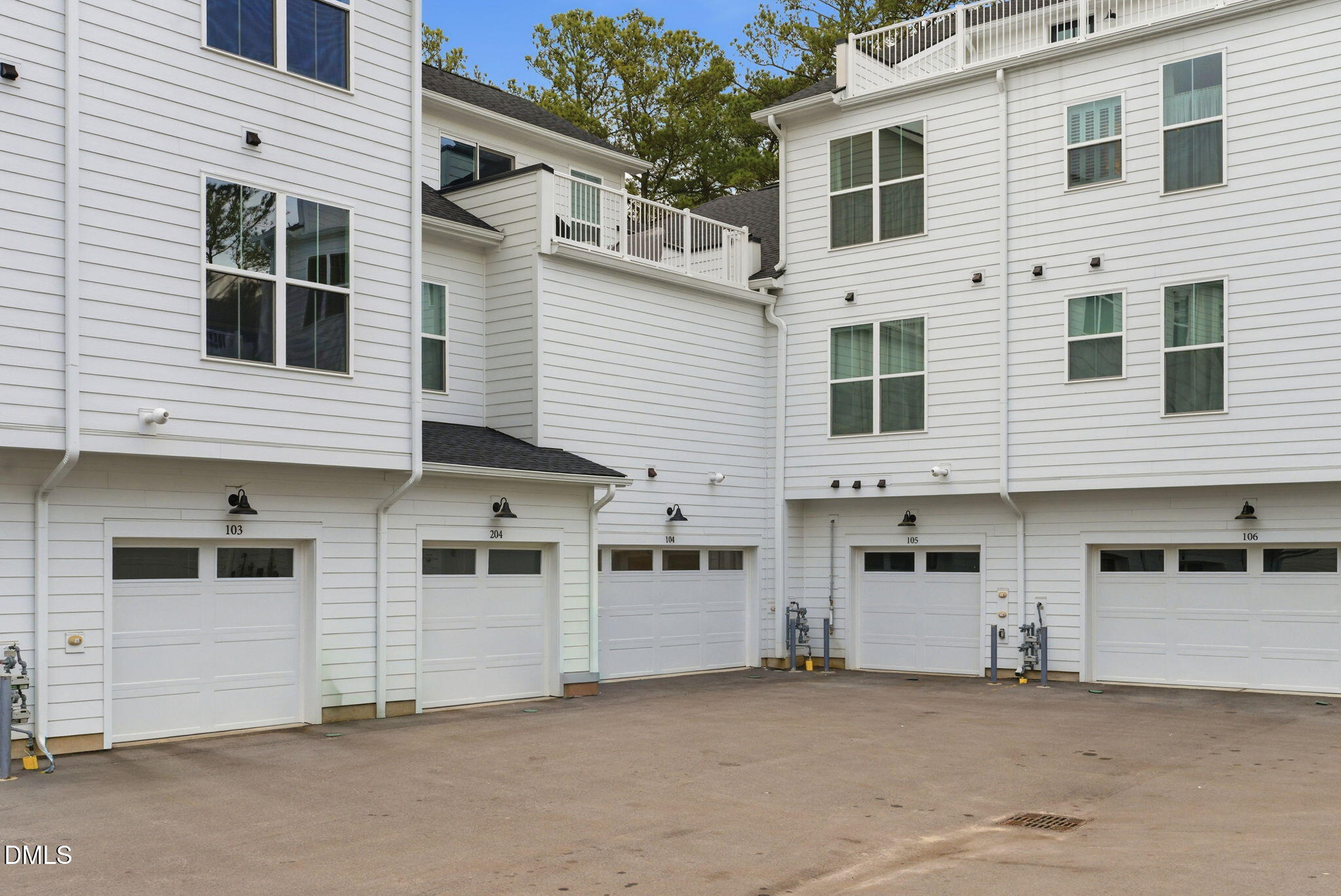 11548 Helmond Way, Unit 104 Raleigh, NC 27617 - Photo 22 of 33 11548 Helmond Way 104-64