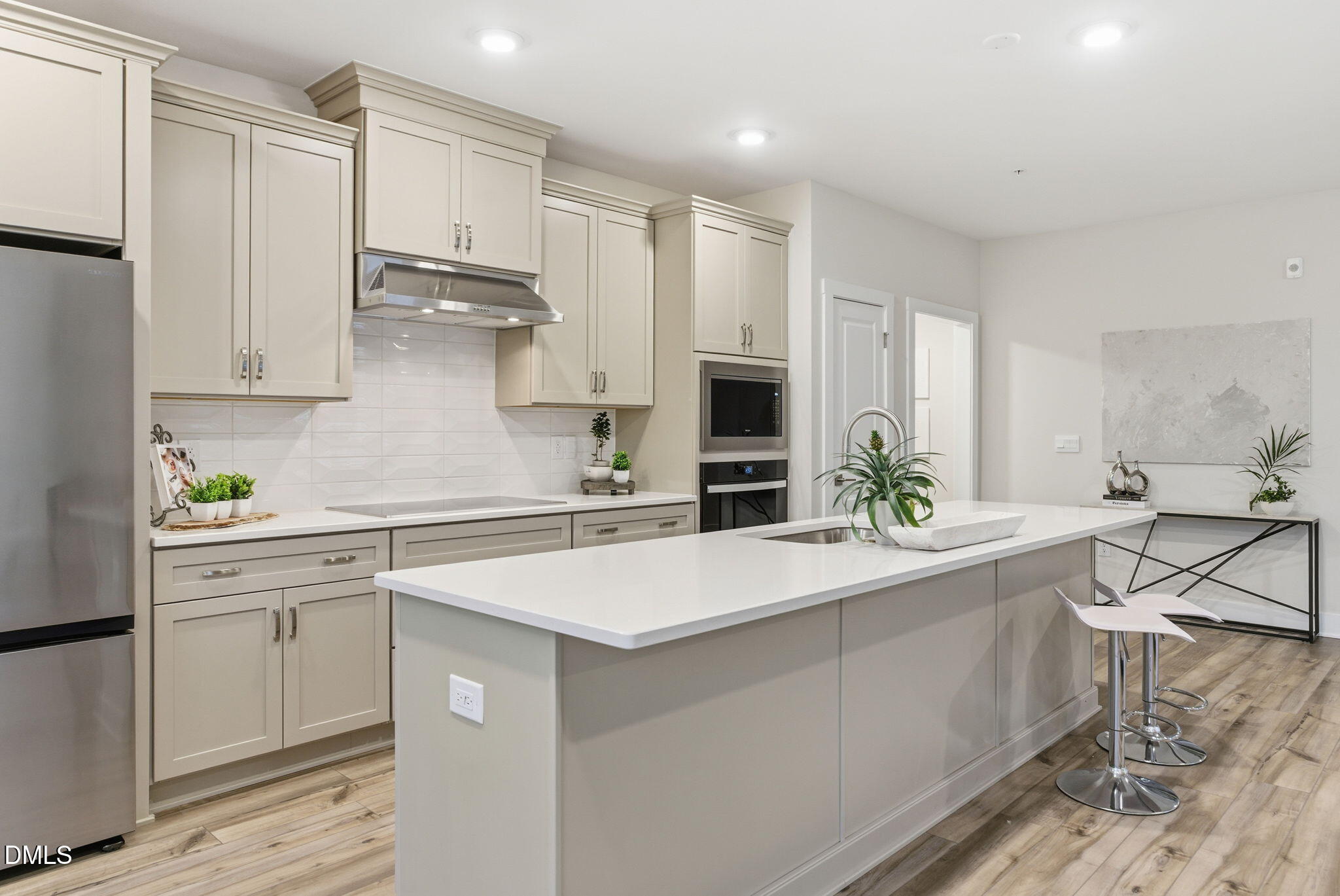 11548 Helmond Way, Unit 104 Raleigh, NC 27617 - Photo 3 of 33 11548 Helmond Way 104-34