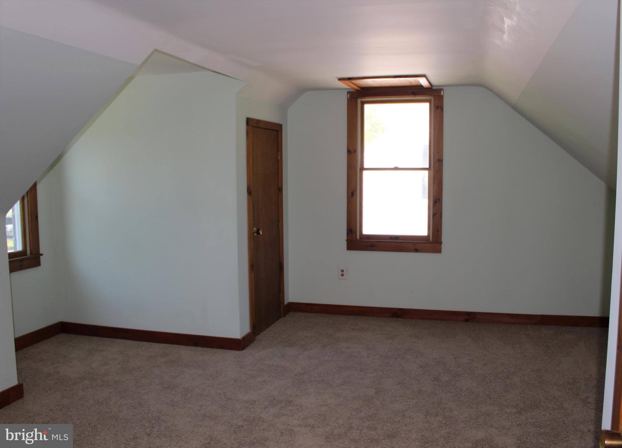 291 Dixie Drive Carneys Point, NJ 08069 - Photo 21 of 28 Bedroom 3