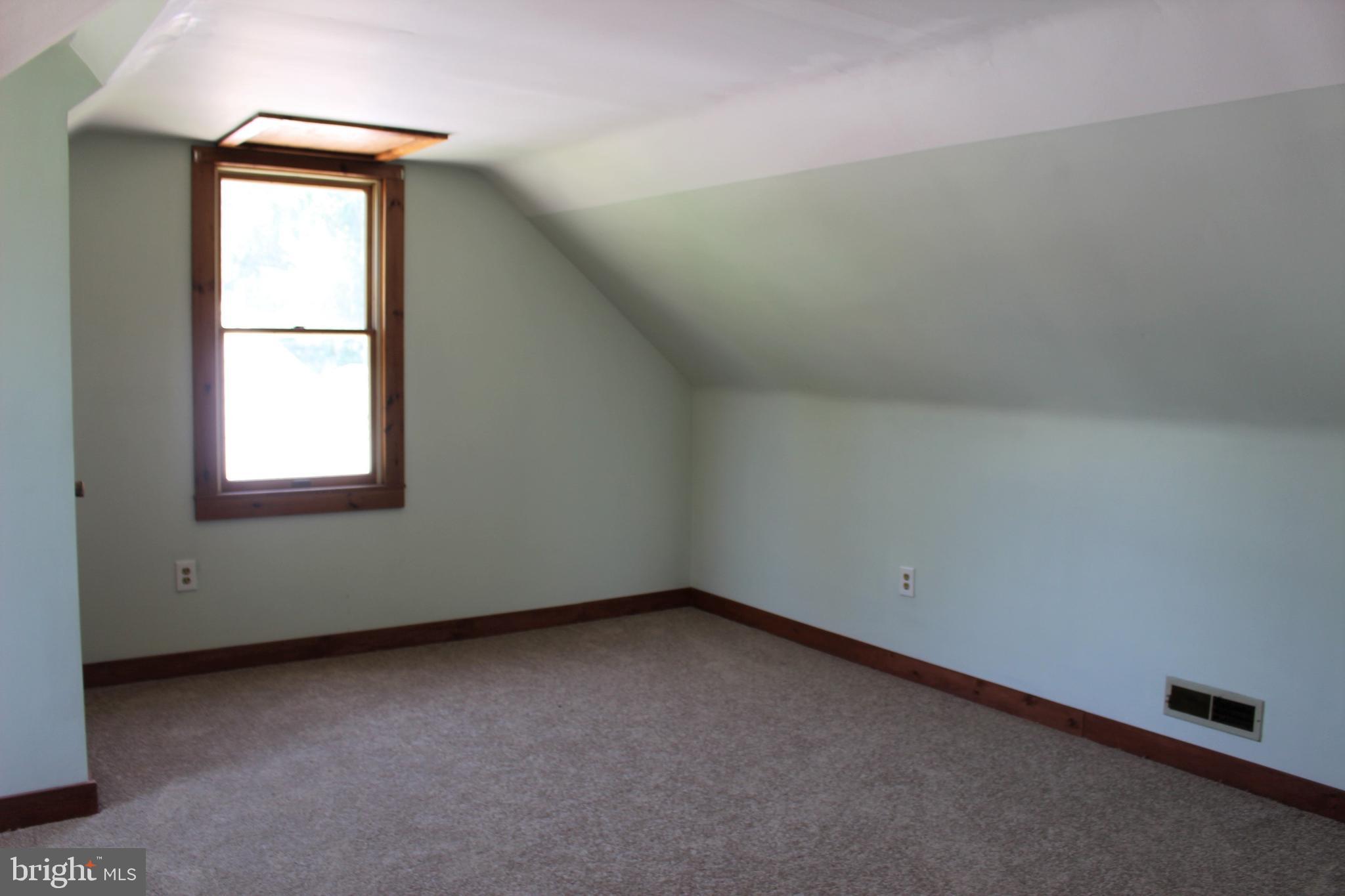 291 Dixie Drive Carneys Point, NJ 08069 - Photo 22 of 28 Bedroom 3