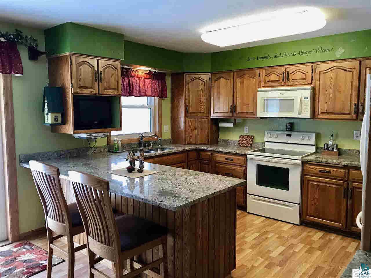 3146 East Lagro Road Foxboro, WI 54836 - Photo 5 of 25