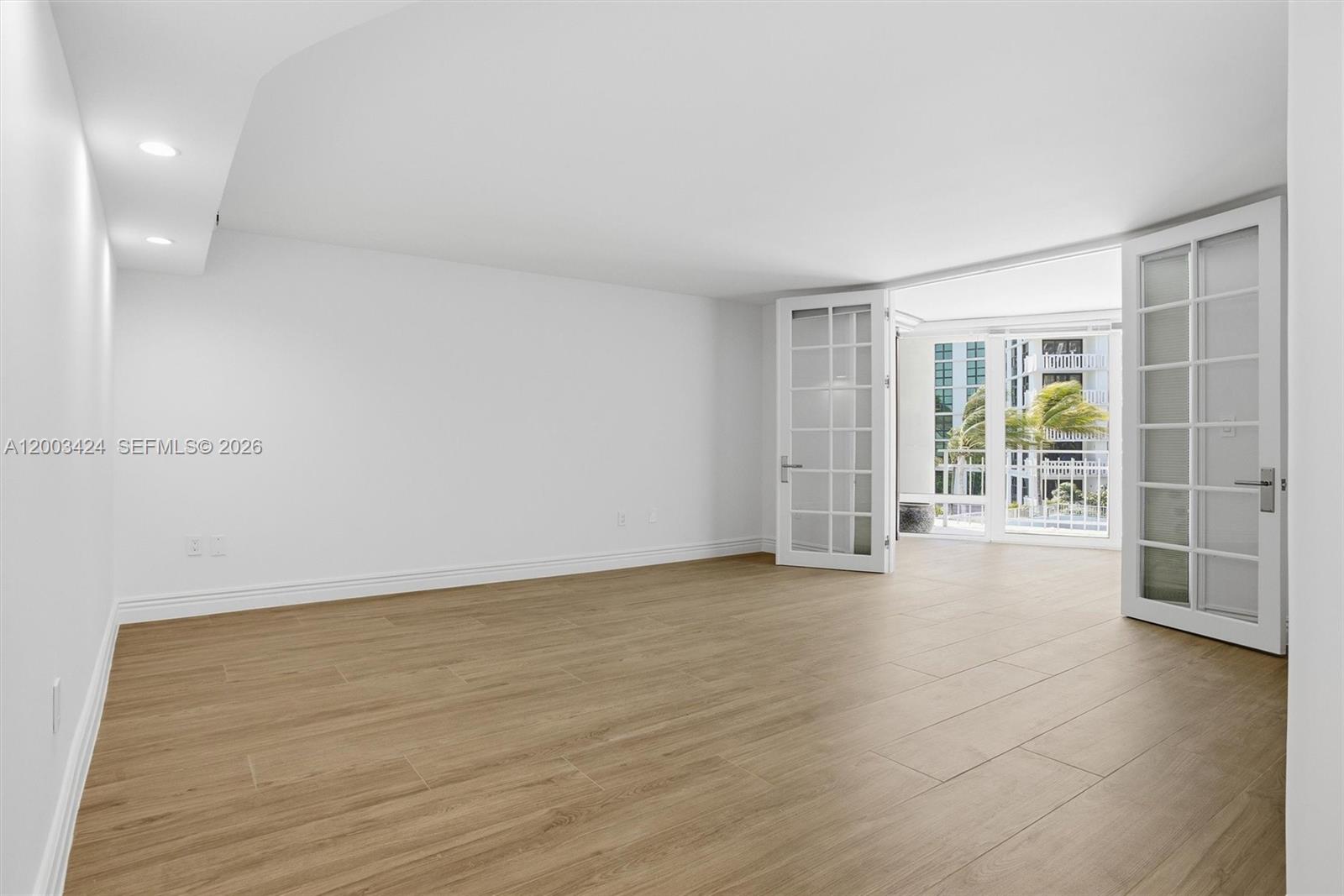 600 Grapetree Drive, Unit 4BS Key Biscayne, FL 33149 - Photo 35 of 75