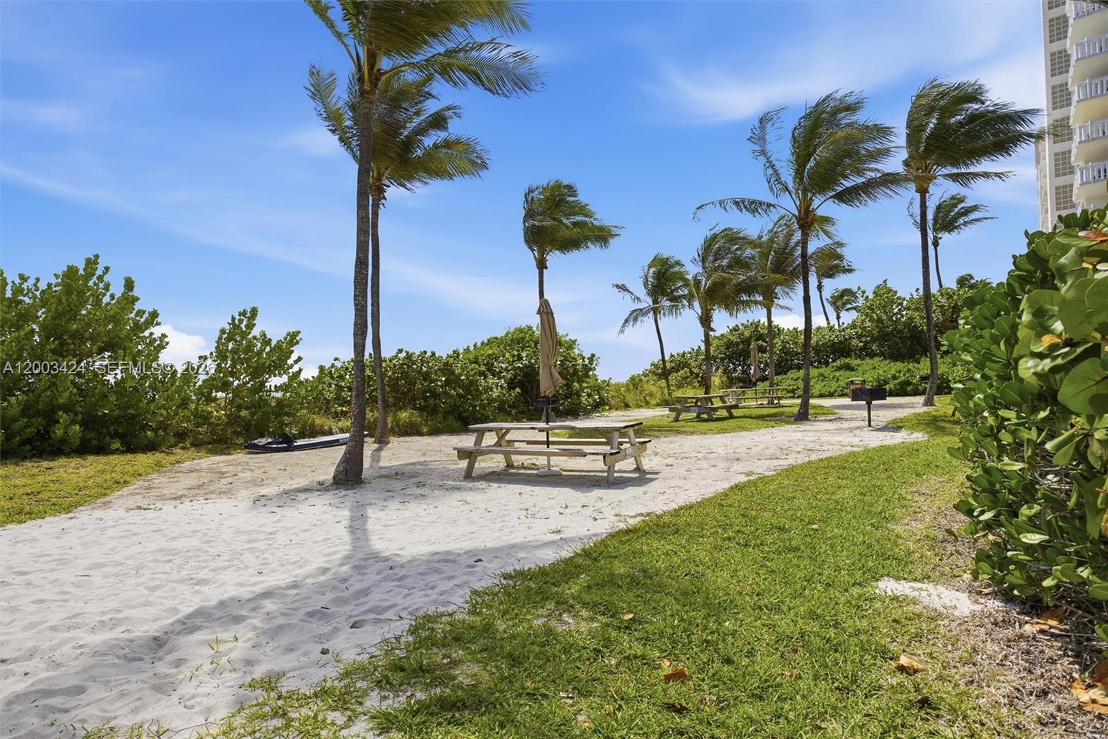 600 Grapetree Drive, Unit 4BS Key Biscayne, FL 33149 - Photo 47 of 75