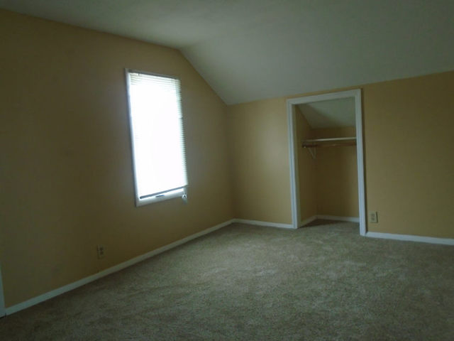 229 South 11th Street Rochelle, IL 61068 - Photo 6 of 10 Gallery Image 6