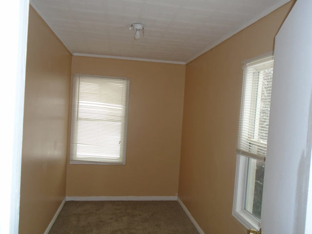 229 South 11th Street Rochelle, IL 61068 - Photo 8 of 10 Gallery Image 8